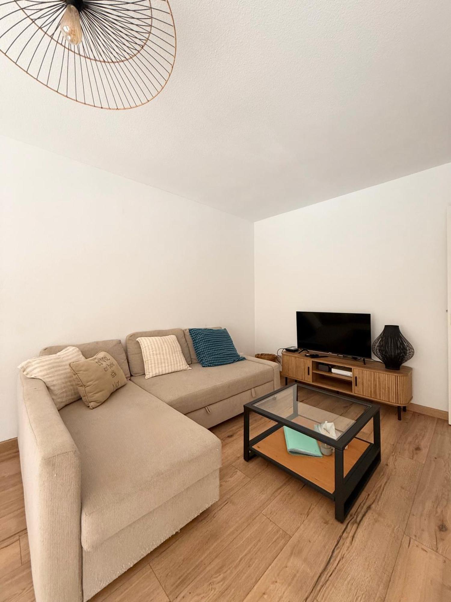 Magnificent Renovated Apartment, 2 Rooms Of 45 M2, Close Tothe Sea, Top Floor, Terrace Nice Exterior photo
